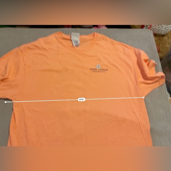 Simply‎ Southern Hunting Hair T-Shirt Size XLarge - Picture 2 of 4